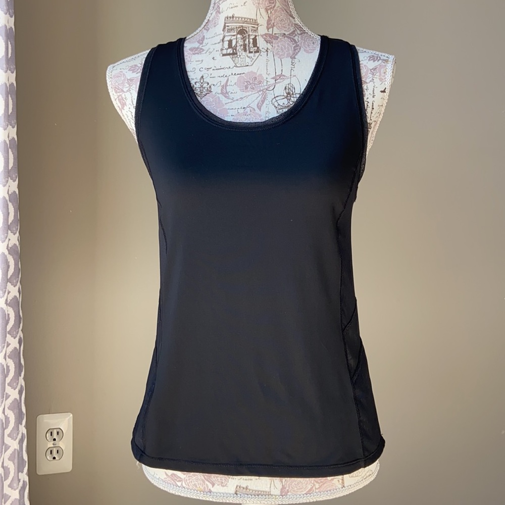 Lululemon Embodiment Racerback Mesh Side Tank - Picture 5 of 9